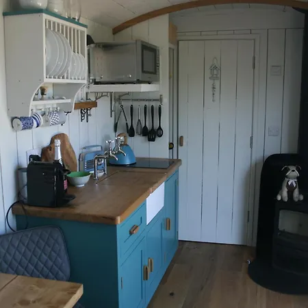 Campsite Treklys Shepherds Hut Otterham